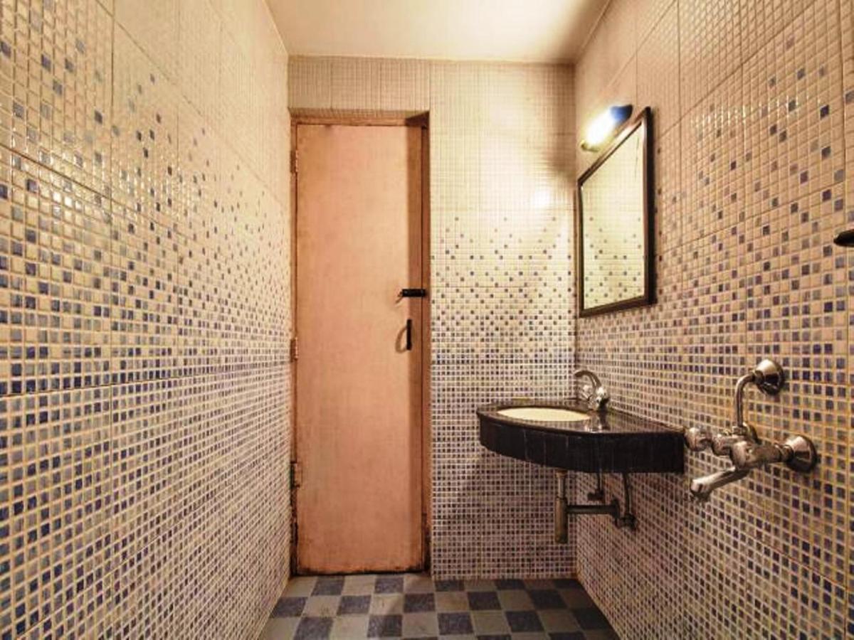 אוטי Hotel Blue Bird מראה חיצוני תמונה